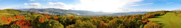 Panorama de outono de montanhas — Fotografia de Stock