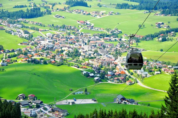 Kabelbaan van de Alpen — Stockfoto
