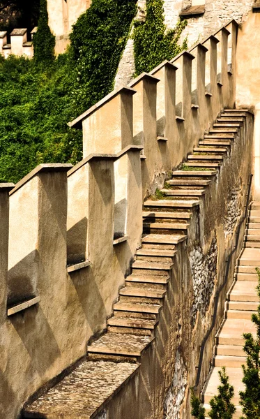 Battlements no castelo de Karlstejn — Fotografia de Stock