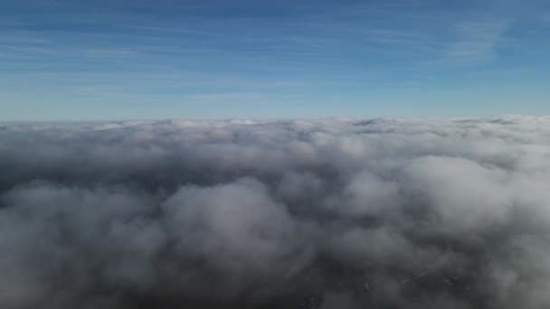 Vliegen Boven Wolken Reizen Door Lucht — Stockvideo