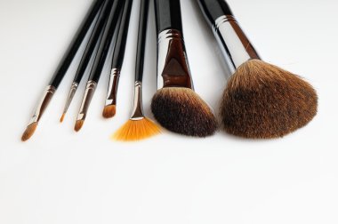 Önden görünüş makyaj fırça seti