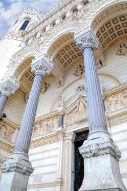 notre dame basilica de fourviere görünümünü