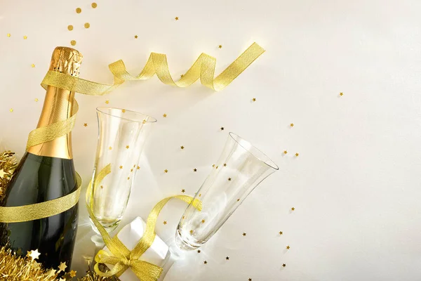 New Year Eve Party Celebration Background Sparkling Wine Bottle Glasses — Stock Photo, Image