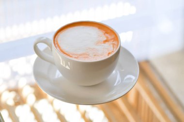 Çay ya da sıcak çay ya da sütlü çay, Thai sütlü çay.
