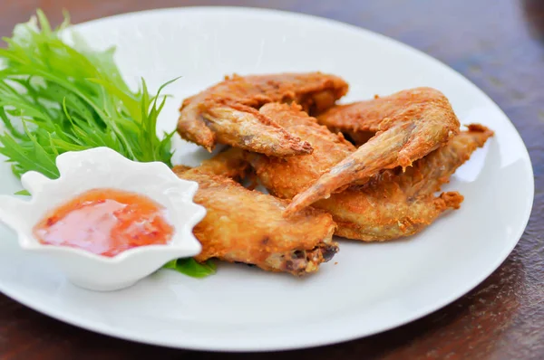 Frittiertes Hühnchen Gebratene Hühnchen Oder Chicken Wings Und Sauce — Stockfoto