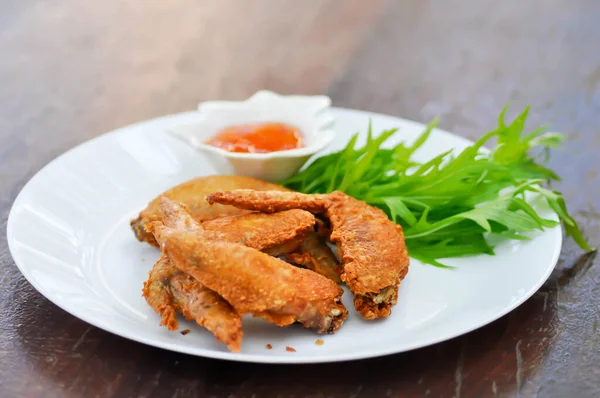 Frittiertes Hühnchen Gebratene Hühnchen Oder Chicken Wings Und Sauce — Stockfoto