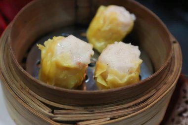 Çin mantısı ya da Çin mantısı ya da Çin mantısı.