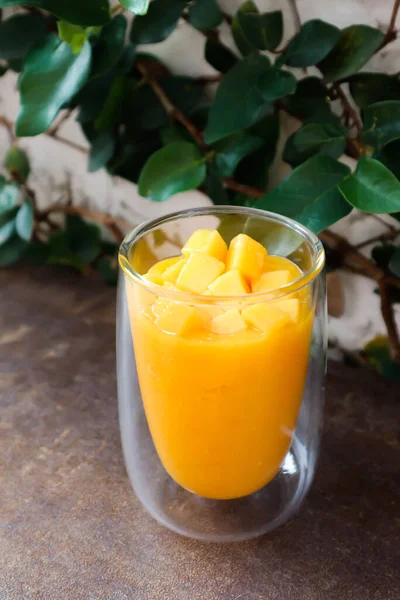 Mango Smoothie Mango Yogurt Smoothie Blended Mango Serve — Stock Photo, Image
