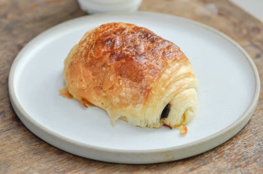 Kruvasan, Fransız kruvasanı veya çikolatalı kruvasan veya Fransız brea