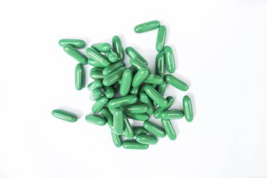 İlaç ya da ilaç, hap, tablet ve kapsüller en üstte.