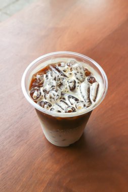 Kahve, buzlu kahve ya da buzlu latte kahve ya da servis için buzlu kapuçino.