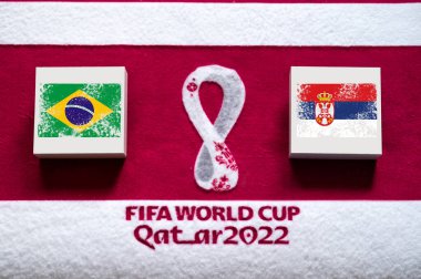 DOHA, Katar, 3. G Grubu: Brezilya Sırbistan 'a karşı, Lusail Iconic Stadyumu, Lusail, Katar 2022 FIFA Dünya Kupası, ulusal bayraklarla futbol maçı, düzenleme alanı ile pankart. Futbol duvar kâğıdı