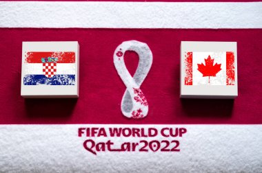 DOHA, Katar, 3. F Grubu: Hırvatistan Kanada, Halife Uluslararası Stadyumu, Al Rayyan, Katar 2022 FIFA Dünya Kupası, ulusal bayraklarla futbol maçı, kurgu alanı ile pankart maçı. Futbol duvar kâğıdı