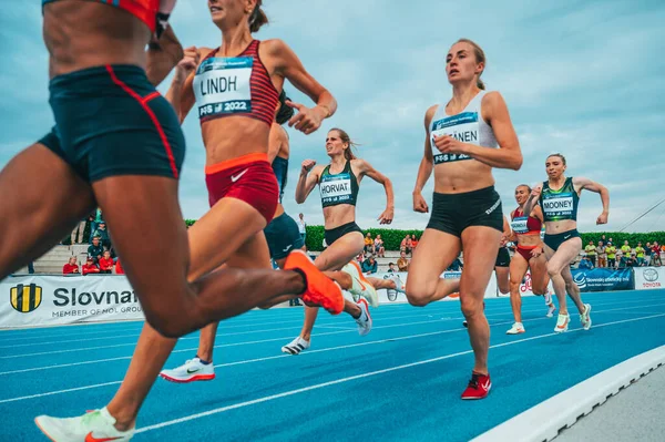 Samorin Slovakia July Track Field Professional 800M Female Race Athletes — 图库照片