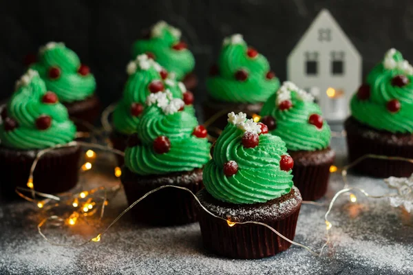 Christmas Cupcakes Spruce Shaped Green Cupcakes Dessert Winter Design Delicious — Stock Photo, Image