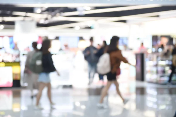 Desfocado Gente Multidão Homem Negócios Caminhando Interior Aeroporto Cliente Com — Fotografia de Stock