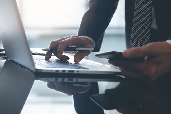 Business Man Black Suit Using Mobile Smart Phone Working Laptop — Foto de Stock