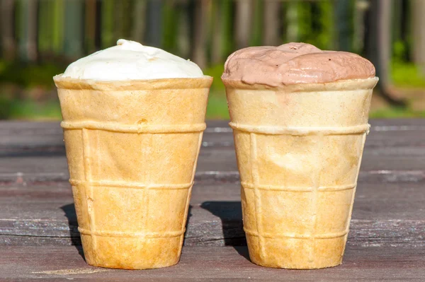 Two ice-cream in waffle cup. Outdoors closeup. — Stock Photo, Image