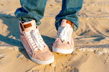 genç kız pembe kot modaya uygun modern Ayakkabı.