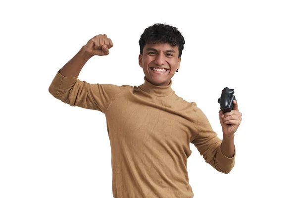 Fiatal perui férfi játszik videojátékok egy joystick, elszigetelt. — Stock Fotó
