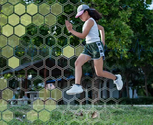Frauen Joggen Einen Gesunden Körper Erhalten Technologische Konzepte Des Laufens — Stockfoto