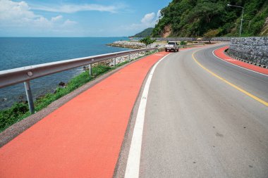 Deniz yolu Chanthaburi Tayland, deniz kenarında.