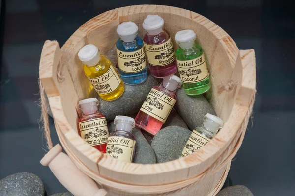 Accesorios de spa y aceite de aromaterapia —  Fotos de Stock