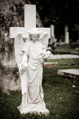 eski mezarlık Müzesi prasasti melek heykeli