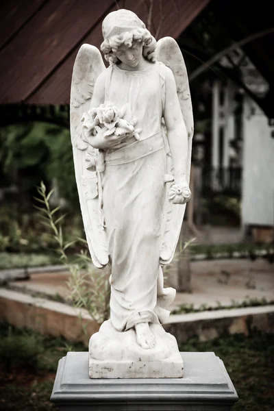 Statue of angel in old cemetery Museum Prasasti — Stock Photo, Image