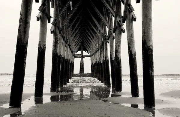 Kříž pod boardwalk — Stock fotografie