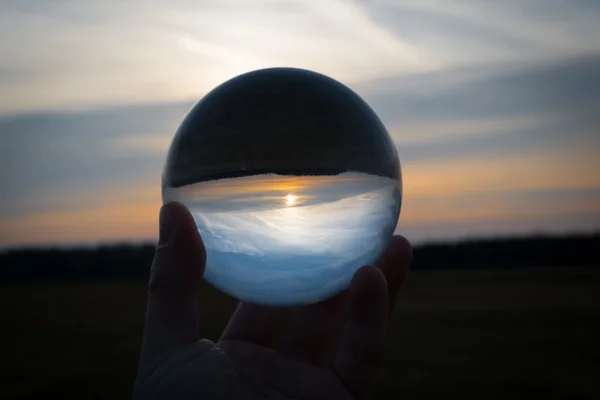 Piłka w zachodzie słońca — Zdjęcie stockowe