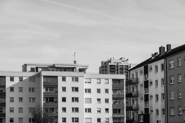 Edificios Residenciales Una Gran Ciudad Alemania Blanco Negro —  Fotos de Stock