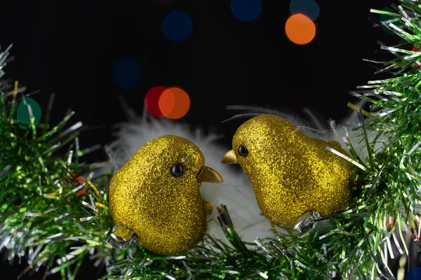 Close Beautiful Christmas Tree Toys Bird Tinsel Flashing Garland Merry — Stock Photo, Image