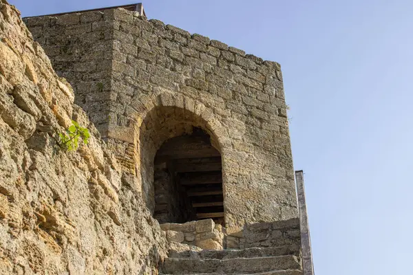 Дыры Средневековых Орудий Оборонительной Крепости Место Защиты Каменных Стенах Точка — стоковое фото