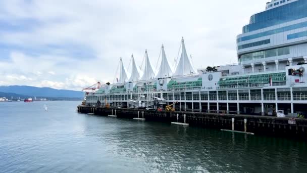 Vancouver Canada June 2022 View Empty Canada Place Pier Downtown — Stockvideo