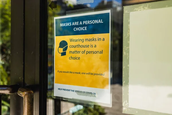 View Sign Wearing Masks Courthouse Matter Personal Choice Downtown Vancouver — Stock Photo, Image