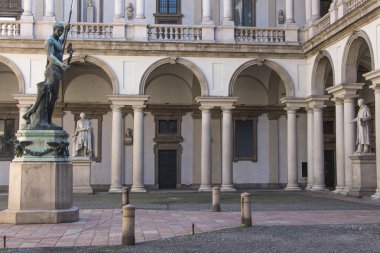 brera Milano Sarayı