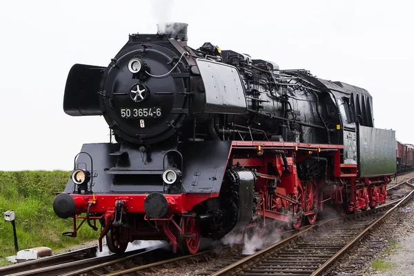 Antieke Nederlandse stoomlocomotief — Stockfoto