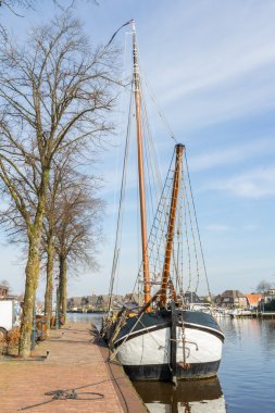 tarihi flatboat olld Harbor zwartsluis, Hollanda