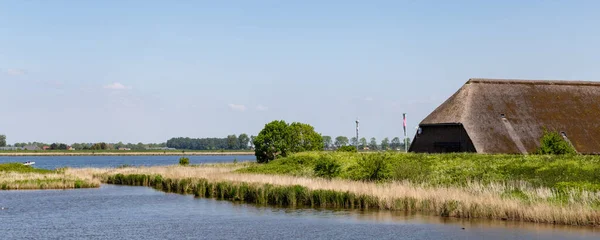 Landschap van eiland Tiengemeten in De neteherlands — Stockfoto