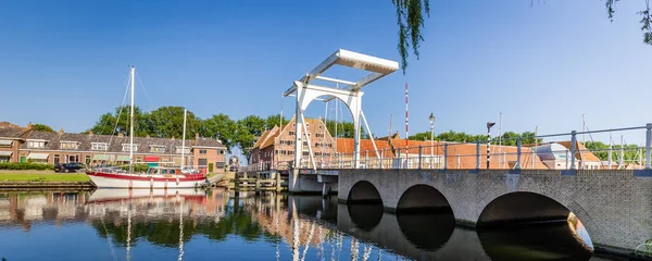Pueblo pesquero del paisaje urbano Enhuizen Países Bajos —  Fotos de Stock