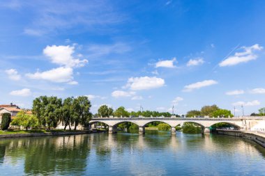 Charente Nehri Charente Fransa 'da Konyak' ta