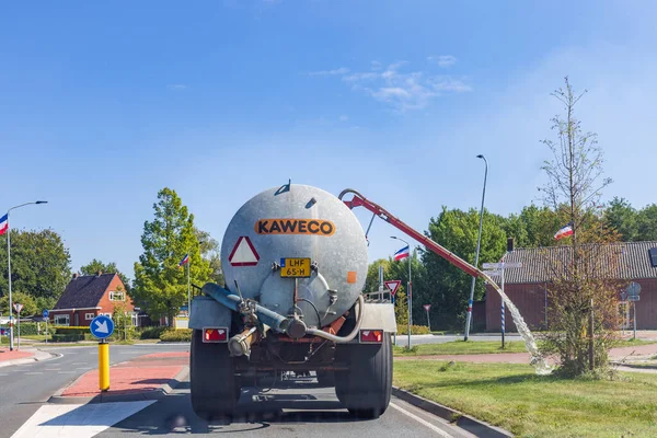 Watering Trees Westerkwartier Groningen Netherlands Major Drought Period Summer — Stock Photo, Image