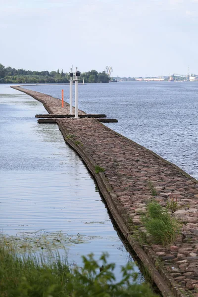 Stenen Pier Met Kleine Vuurtoren Aan Daugava Foto Genomen Een — Stockfoto