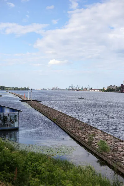 Stenen Pier Met Kleine Vuurtoren Aan Daugava Foto Genomen Een — Stockfoto