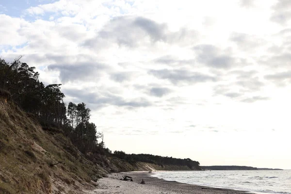 Θέα Στο Φυσικό Τοπίο Ακτογραμμή Κοντά Στη Βαλτική Θάλασσα Φωτογραφία — Φωτογραφία Αρχείου