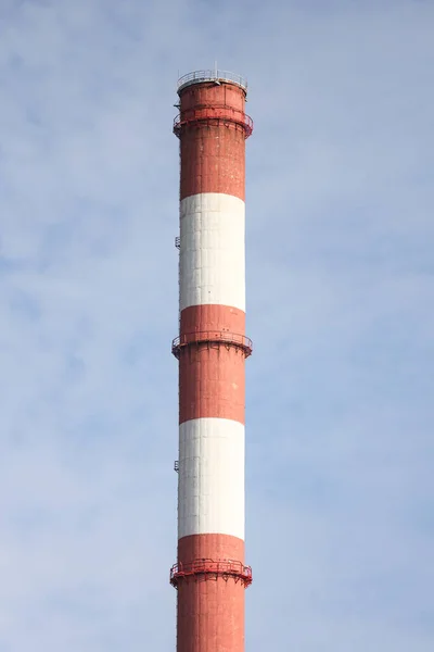 Tall Thin Two Color Red White Chimney Background Blue Sky — Photo