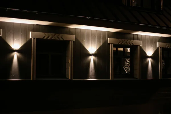 Modern Architecture House Led Lighting Facade Photo Taken Small Sea — Stock Photo, Image