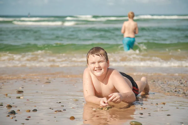 Les Enfants Jouent Plage Jour Été Coffs Harbour Nsw Australie — Photo