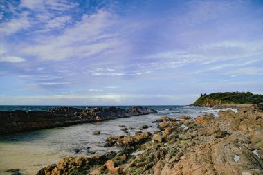 The Tanks turistik ilgi Forster, NSW Avustralya 'da doğal kaya havuzu